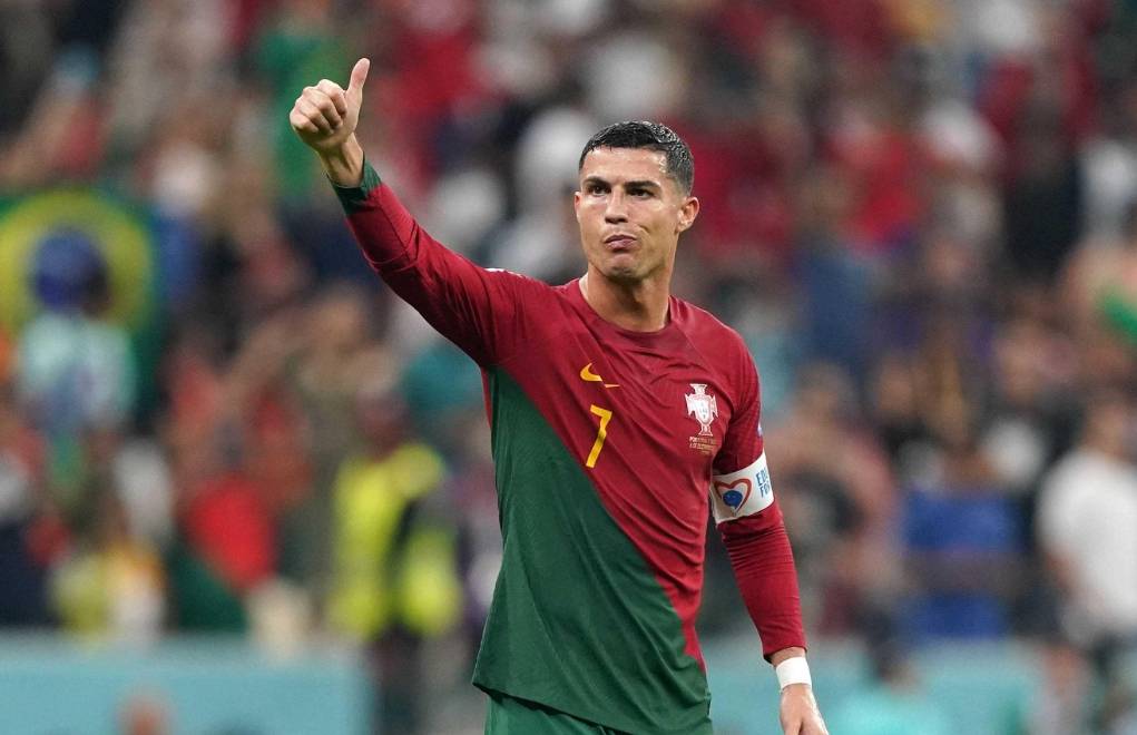 关于葡萄牙队赢得大比分胜利，夺得头名的信息